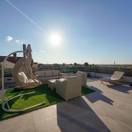 D-Palace Apartments-Olive Tree Donji Zemunik Extérieur photo